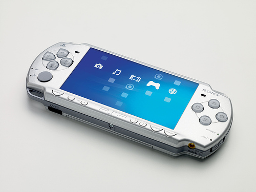 PSP Slim 2000